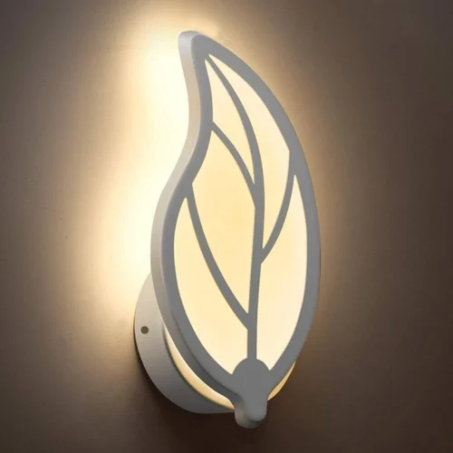 Leaf LED Wall Light