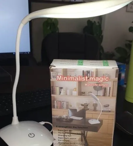 LED Lamp Rechargeable with Battery