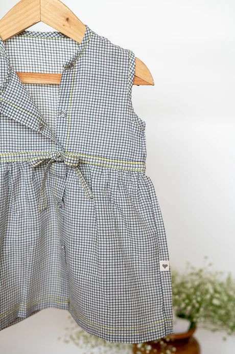 Over the moon girls jhabla in black and white handwoven cotton checks