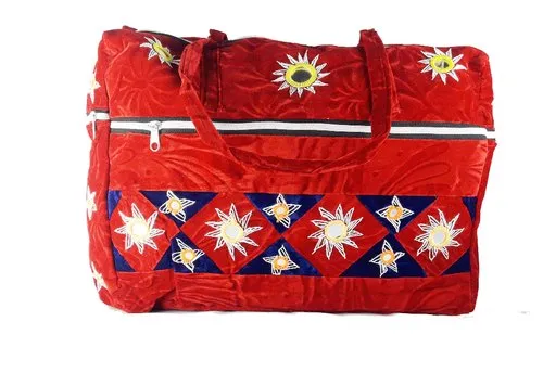 Handicraft Multicolor Velvet travel bag and vanity, For Personal Use, Rectangular