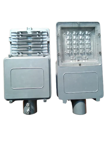 Semi Integrated Solar Street Light Fixture New Small Glass Model