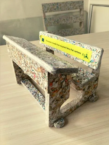 NANO SCHOOL BENCH