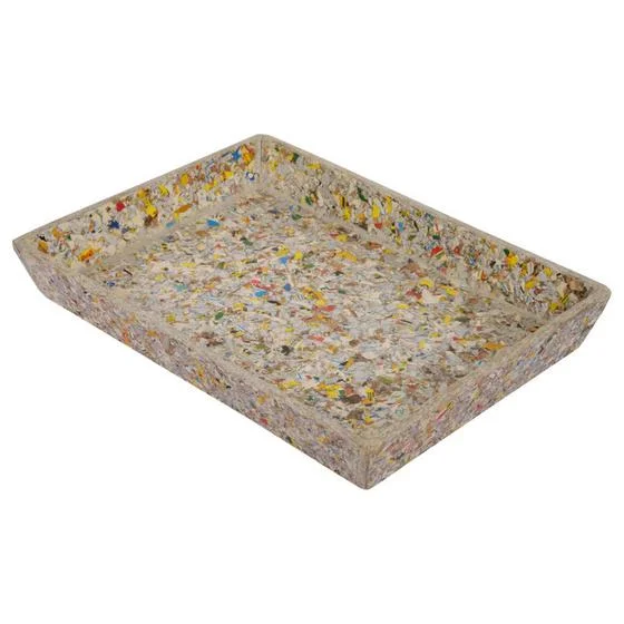 TRAY