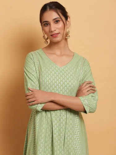 Janasya Women''s Light Green Poly Crepe Kurta (JNE3612)