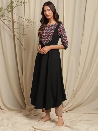 Janasya Women's Black Poly Crepe Kurta(JNE3611)