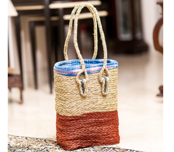 Handwoven Light Green Sabai Grass Bag - Image 2