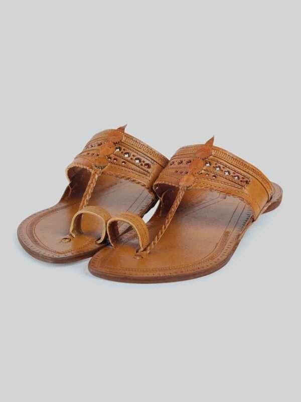 Kolhapuri Men's Adorn Chappal Tan - Image 5