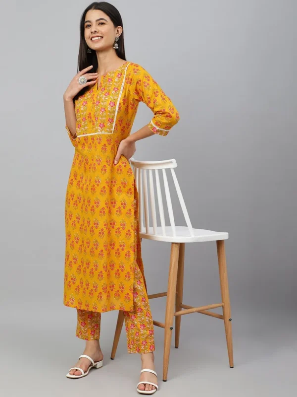 Janasya Women's Mustard Cotton Floral Print Kurta with Pant - Image 5